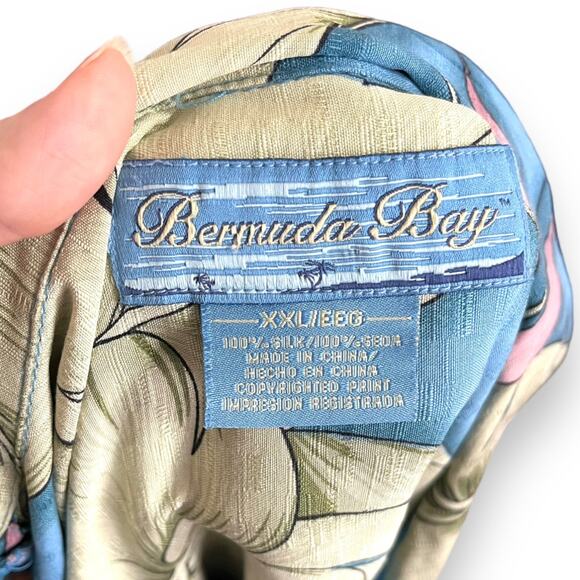 Bermuda Bay 100% Silk Blue and Pink Hawaiian Camp Shirt Men's Size XXL - Picture 8 of 8